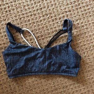 Lulu sports bra, no cups